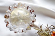 画像1: （高次元の存在と繋がる）ライモナイト入りエレスチェルクォーツ (1)