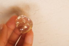 画像3: 【邪気除け/開運】レインボー水晶タンブル20g (3)